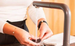 Silwy® The One Metall Magnethaken Inkl. Metall-Nano-Gel-Pad 7,5 Cm 2-tlg. Schwarz 12 Silwy® The One Metall Magnethaken Inkl. Metall-Nano-Gel-Pad 7,5 Cm 2-tlg. Schwarz -Campingkocher Geschäft 297913 2652694 1