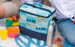 VW Collection T1 Bulli Motive Kühltasche 25 Liter -Campingkocher Geschäft 393166 2859772