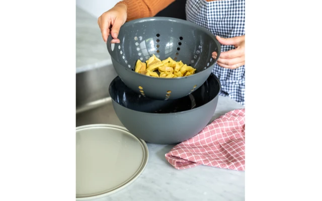 Koziol Sieb Palsby Abtropfsieb Nature Leaf Green 1 Koziol Sieb Palsby Abtropfsieb Nature Leaf Green